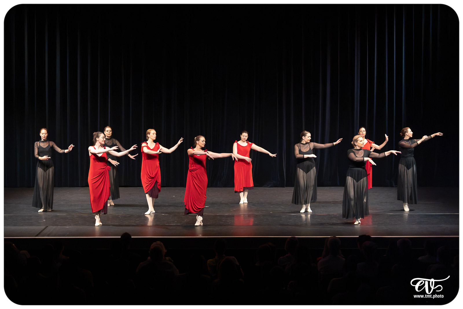 ECOLE DE DANSE CÉCILE ADAMOW
